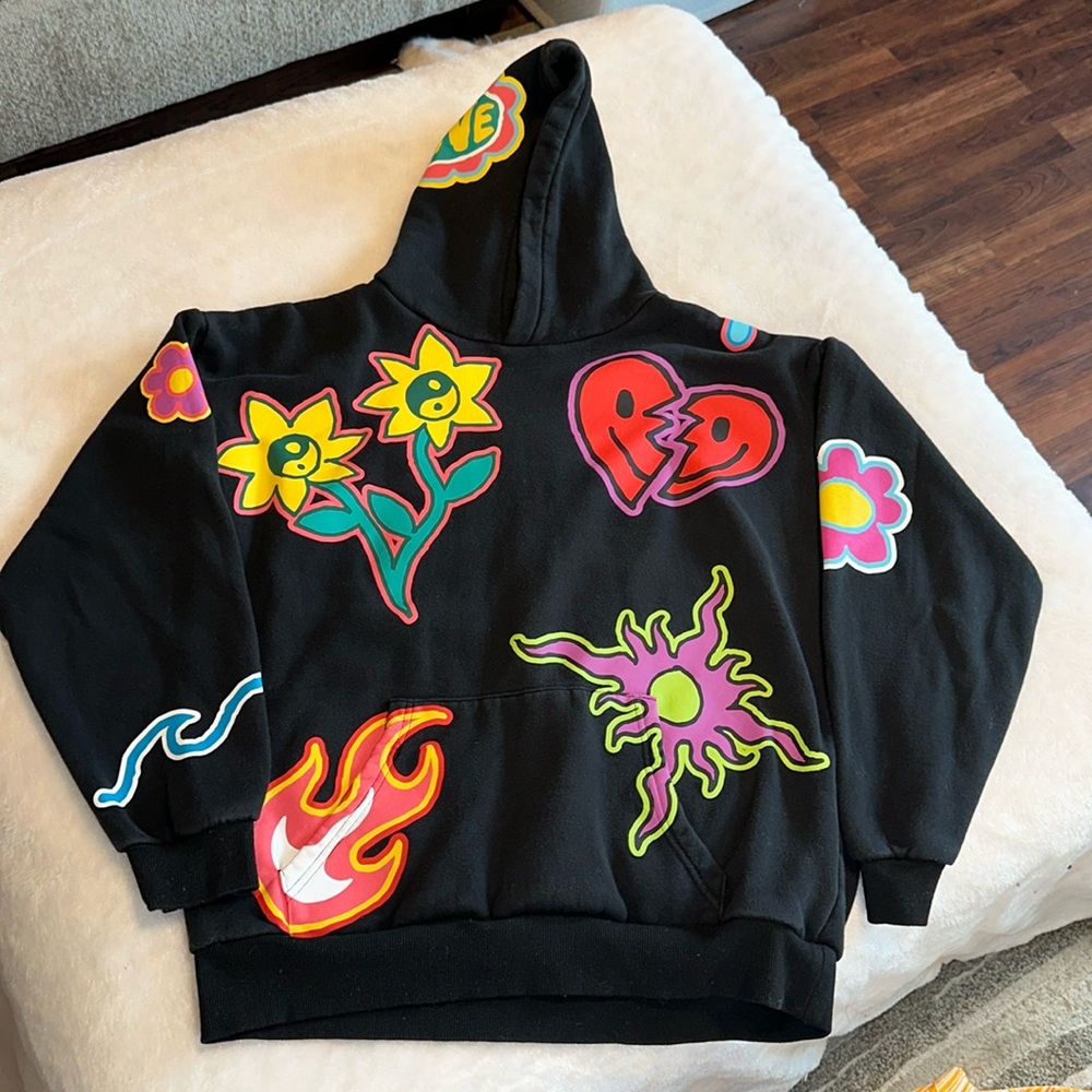 PacSun Medium sized graphic hoodie